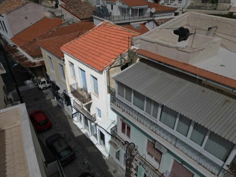 3 Floor Centrally Located Property in Samos Town